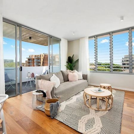 Luxurious Bondi Beach Apt Stunning Balcony Views Cité de Cité de Sydney Extérieur photo